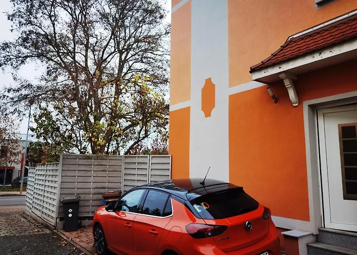 Modernes Behagliches Haus Mit Kamin, Terrasse Und Garten 펜션 *